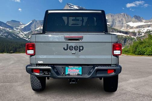 Sting Gray Clearcoat 2023 Jeep Gladiator Sport