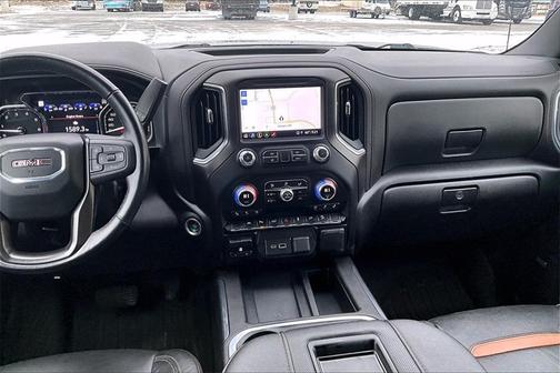 2022 GMC Sierra 1500 Limited AT4