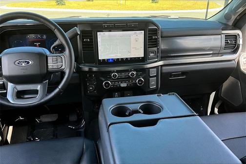 2024 Ford F-350 Lariat Super Duty