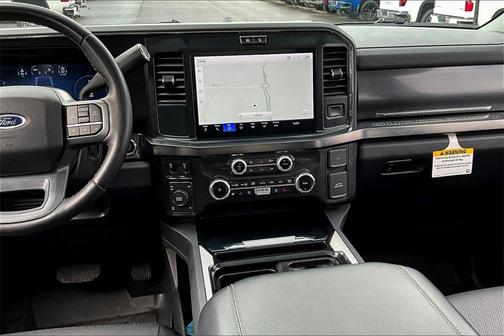 2025 Ford F-350 Lariat Super Duty