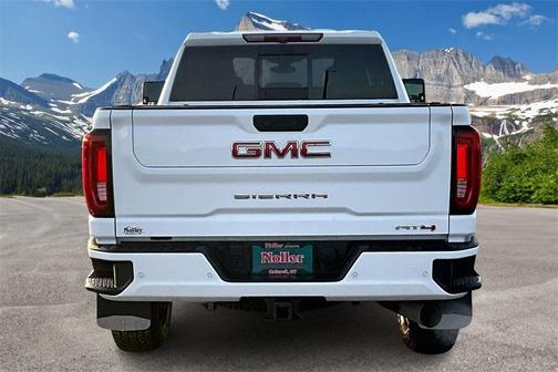 2022 GMC Sierra 2500 AT4