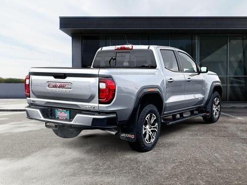 Sterling 2025 GMC Canyon AT4