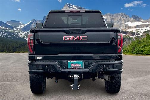 2025 GMC Sierra 2500 AT4X
