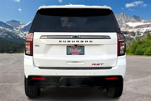 2021 Chevrolet Suburban RST