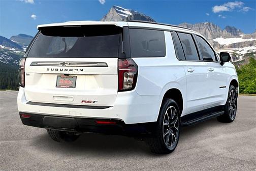 2021 Chevrolet Suburban RST