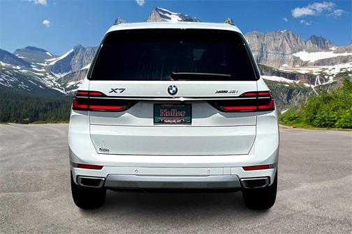 2024 BMW X7 xDrive40i