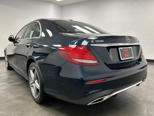 2017 Mercedes-Benz E-Class E 300 4MATIC