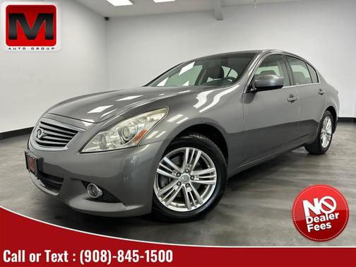 2013 INFINITI G37 Journey