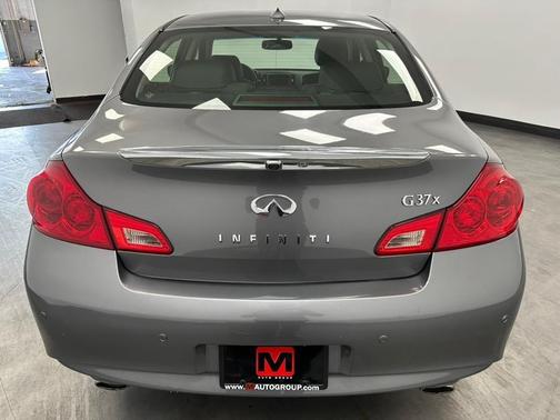 2013 INFINITI G37 Journey
