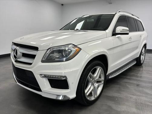 2015 Mercedes-Benz GL-Class GL 550 4MATIC