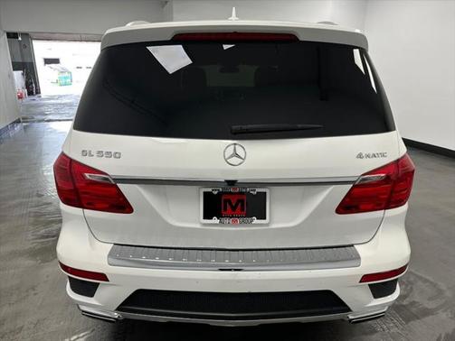 2015 Mercedes-Benz GL-Class GL 550 4MATIC