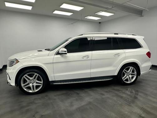 2015 Mercedes-Benz GL-Class GL 550 4MATIC