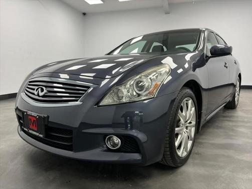 2013 INFINITI G37x Base