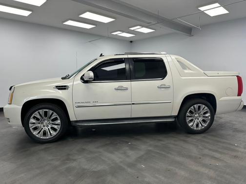 2012 Cadillac Escalade EXT Premium