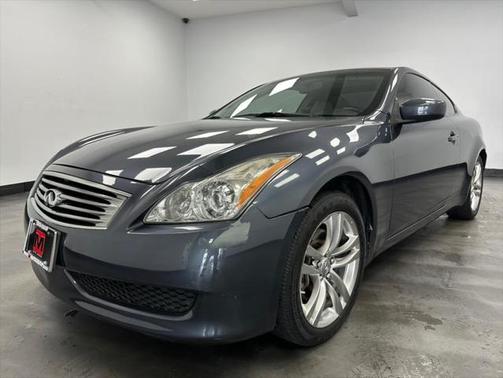 2009 INFINITI G37x Base
