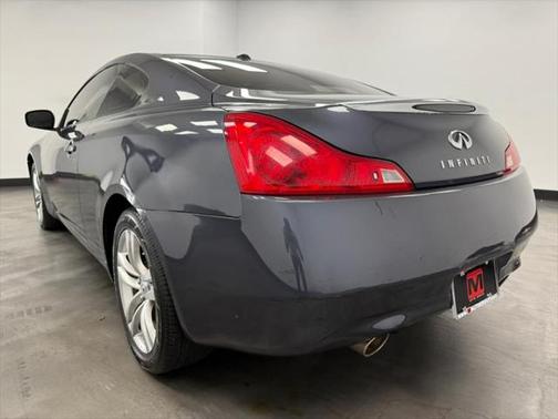 2009 INFINITI G37x Base