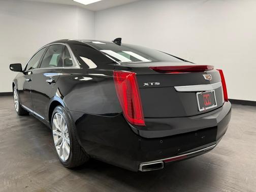 2017 Cadillac XTS Luxury
