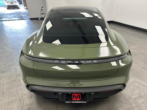 2022 Porsche Taycan RWD