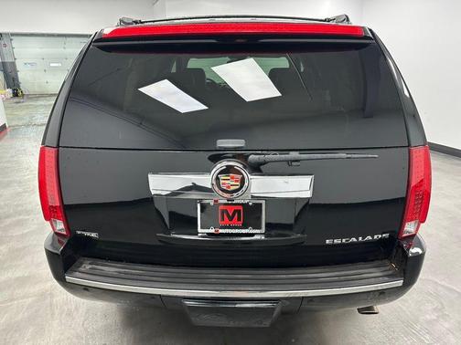 2009 Cadillac Escalade Base