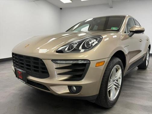 2015 Porsche Macan S