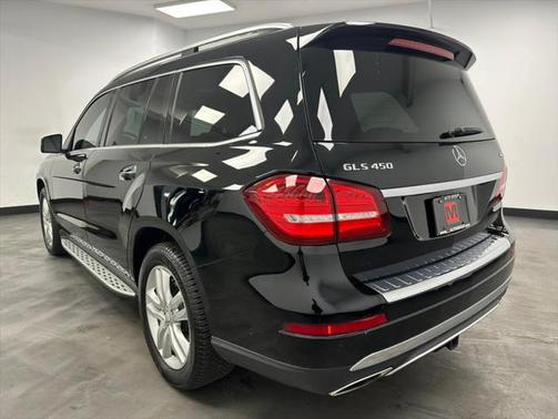 2017 Mercedes-Benz GLS 450 4MATIC