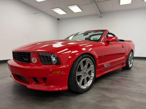 Torch Red 2005 Ford Mustang GT Premium