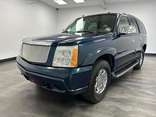 2005 Cadillac Escalade Base