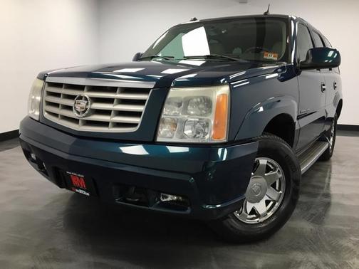 2005 Cadillac Escalade Base