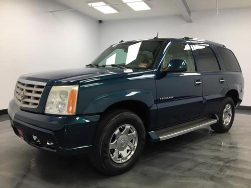 2005 Cadillac Escalade Base