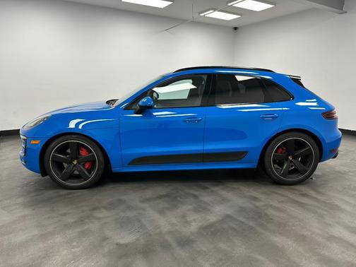 2017 Porsche Macan GTS