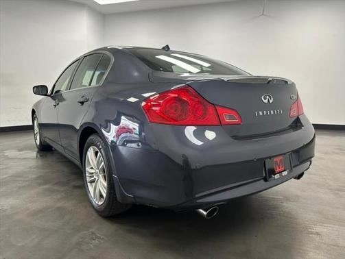 2013 INFINITI G37x Base