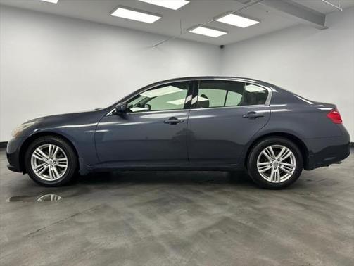2013 INFINITI G37x Base