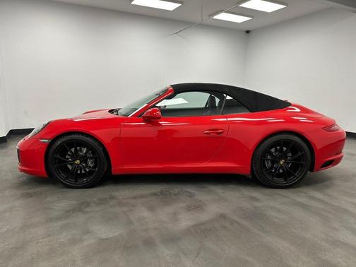 2017 Porsche 911 Carrera