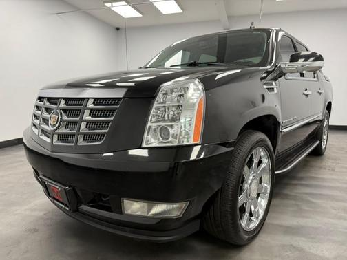 2011 Cadillac Escalade EXT Luxury