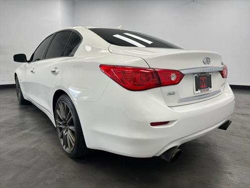 2017 INFINITI Q50 3.0t RED SPORT 400
