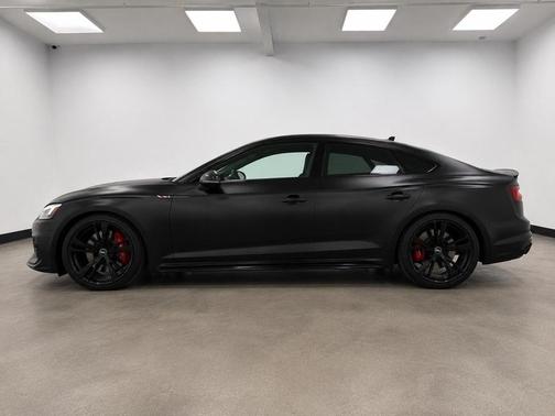 Mythos Black Metallic 2018 Audi RS 3 2.5T