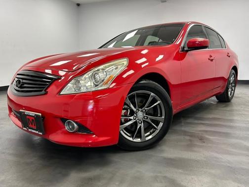 2013 INFINITI G37x Base