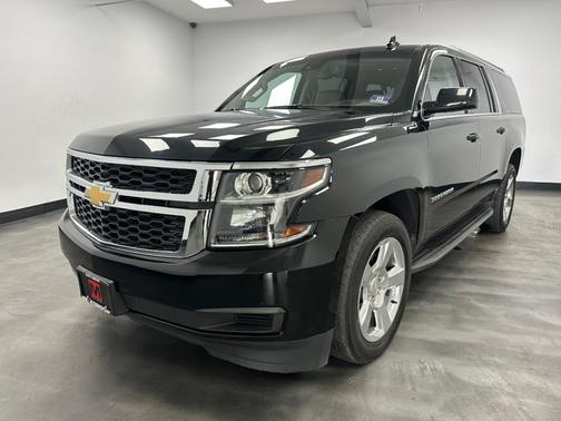 2017 Chevrolet Suburban LT