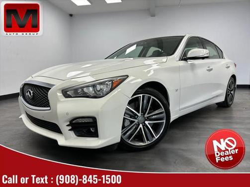 2015 INFINITI Q50 Sport