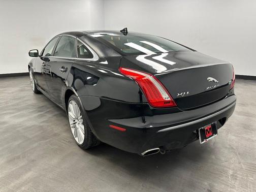 2015 Jaguar XJ XJL Portfolio