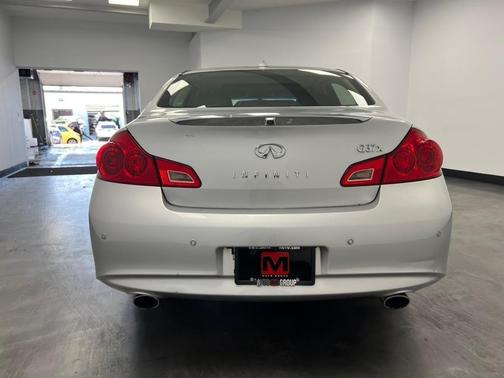 2013 INFINITI G37x Base