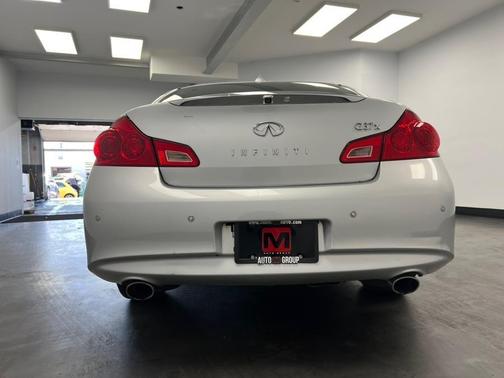 2013 INFINITI G37x Base