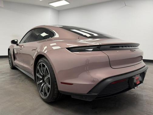 2021 Porsche Taycan RWD