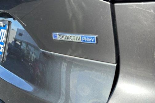 2024 Mazda CX-90 PHEV Premium Plus