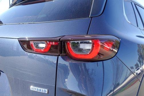 2026 Mazda CX-50 Premium Plus