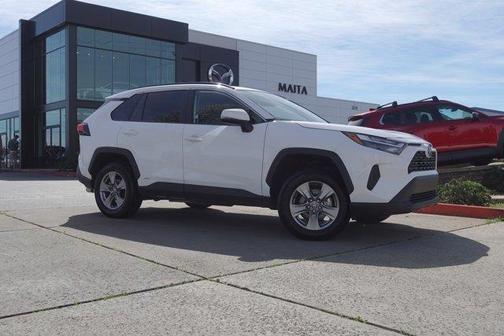 2025 Toyota RAV4 Hybrid XLE