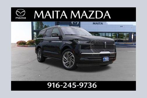 Black Metallic 2025 Lincoln Navigator Reserve
