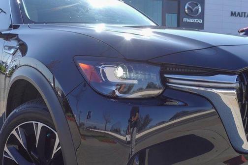 2024 Mazda CX-90 PHEV Premium Plus