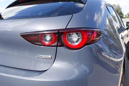 2024 Mazda Mazda3 2.5 S Carbon Edition