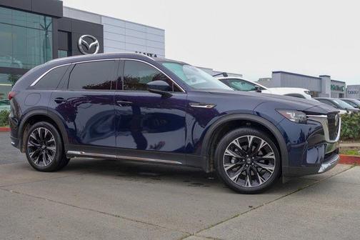 2024 Mazda CX-90 PHEV Premium